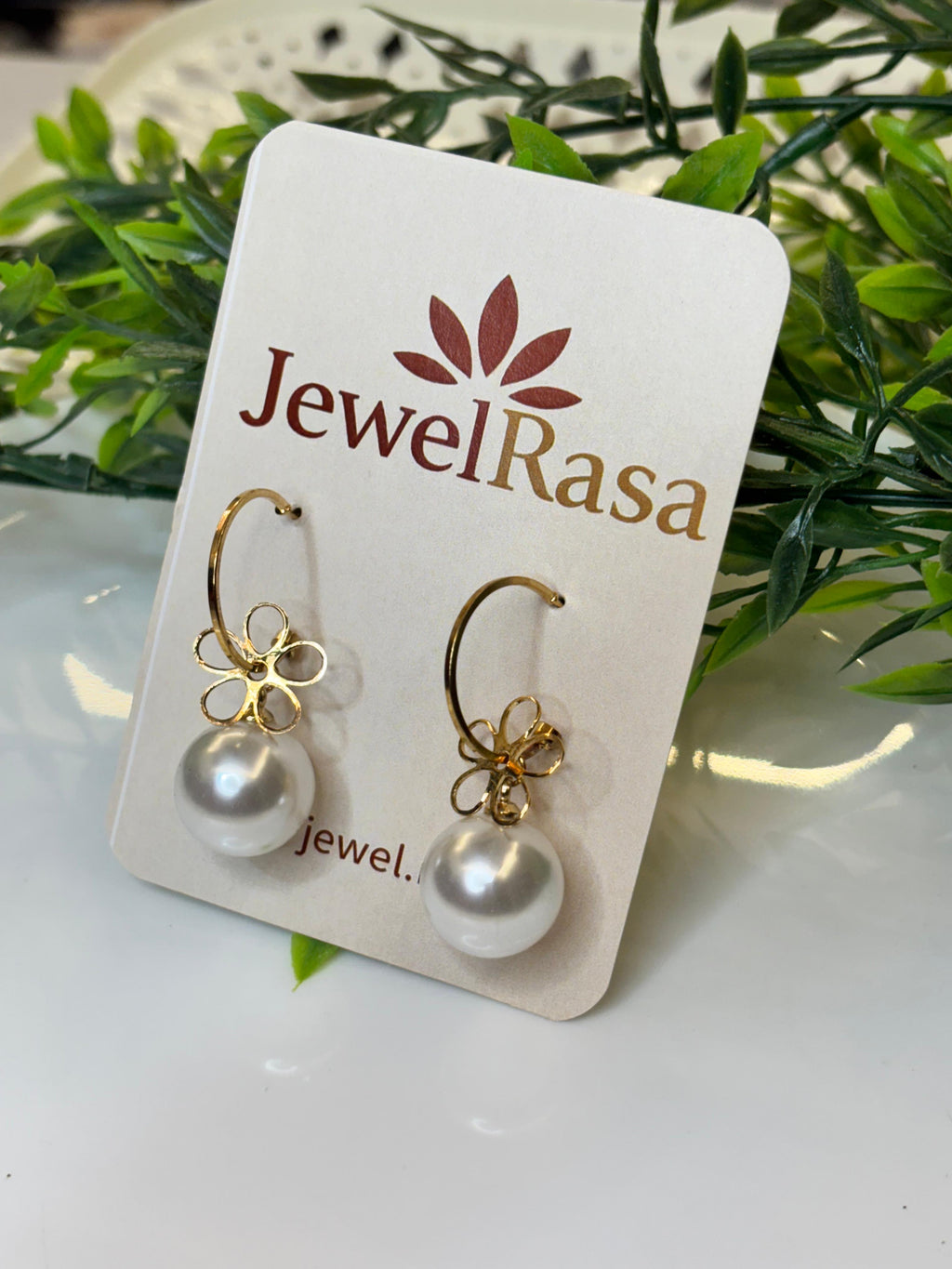 Elegant floral pearl drop earrings